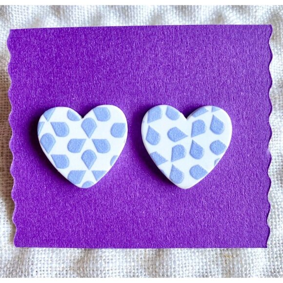New Purple Retro 80s Style Geometric Heart Valentine Matte Acrylic Stud Earrings - Picture 2 of 5